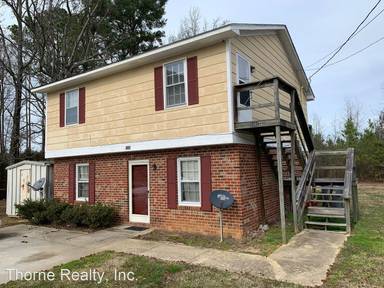 Main picture of 2600 Mallard Ct