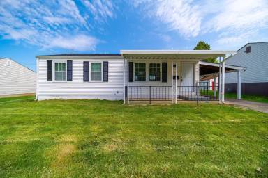 Main picture of 5272 Quincy Dr