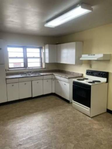 Main picture of 117 N Church St