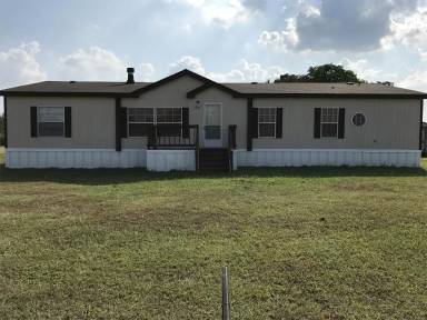 Main picture of 2500 Redwood Cir
