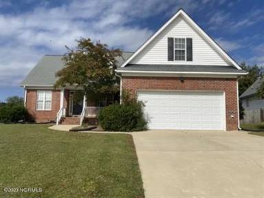 Main picture of 318 Gayle Blvd