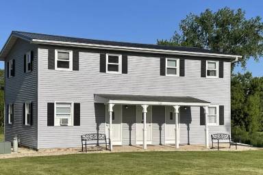 Main picture of 120 Karen St