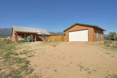 Main picture of 328 Heather Ln