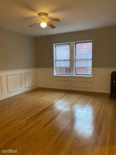 Main picture of 3607 S King Dr