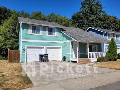 Main picture of 1114 NE Beaumont Ln