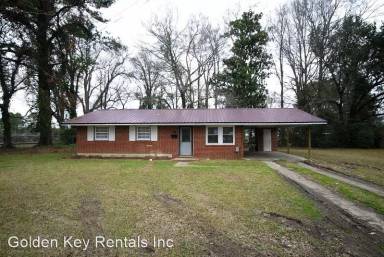 Main picture of 717 Chestnut Cir