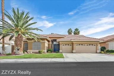 Main picture of 1444 Castle Crest Dr
