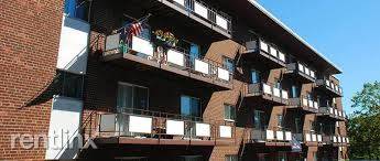 Main picture of 725 Adams St