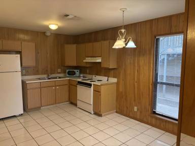Main picture of 1407 Ford St