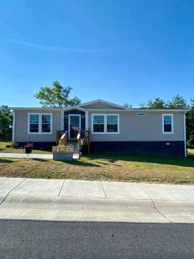 Main picture of 73 Triple Ridge Dr