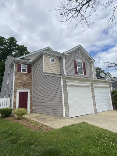 Main picture of 7417 Brighton Hill Ln