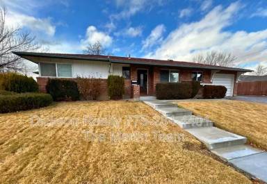 Main picture of 1010 Tyler Way