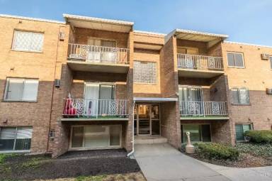 Main picture of 3640 Westwood Northern Blvd