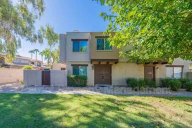 Main picture of 4165 N 81st St