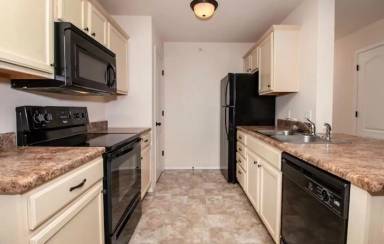 Main picture of 2145 W Bingham St