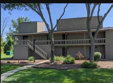 Main picture of Tennis Village Condominiums