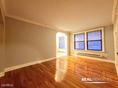 Main picture of Roscoe Apartments