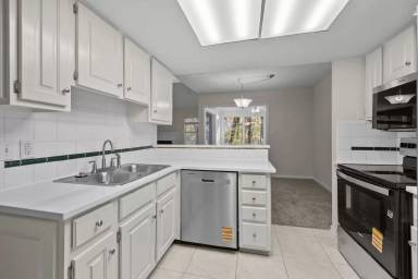 Main picture of 9024 Saint Thomas Ln