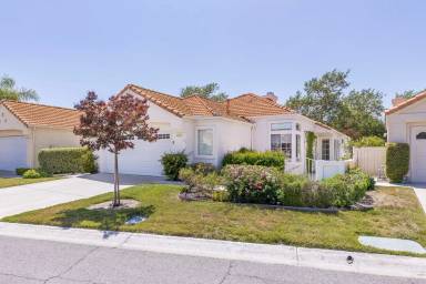 Main picture of 40153 Corte Peralta