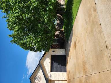 Main picture of 2101 Charleston Ct