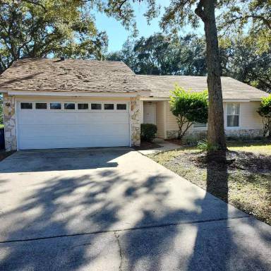 Main picture of 2210 Captain Kidd Dr