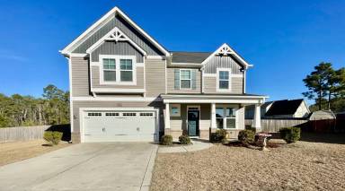 Main picture of 3052 N Kilchattan Dr