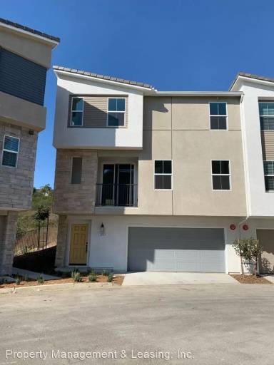 Main picture of 451 Fitzpatrick Rd