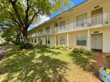 Main picture of 2514 Riverside Dr