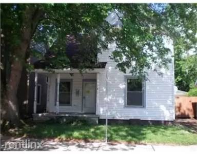 Main picture of 129 Towle Ave