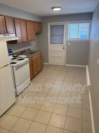 Main picture of 10720 S Ridgeland Ave