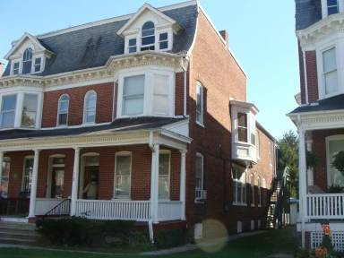 Main picture of 548 Madison Ave