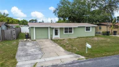 Main picture of 2166 Dixie Garden Loop
