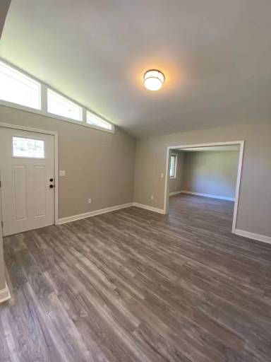 Main picture of 523 Sardis St