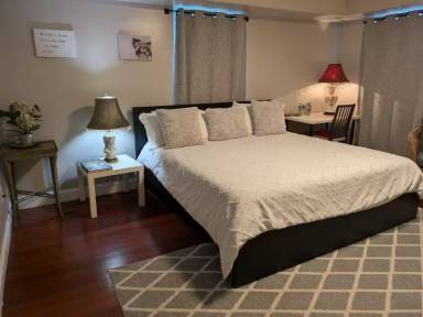 Main picture of 2213 N 52nd St