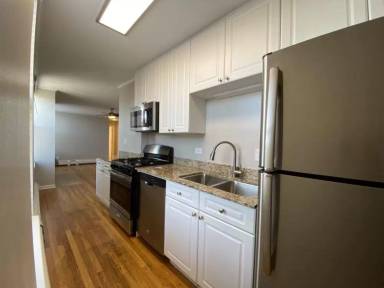 Main picture of 800 W Lill Ave
