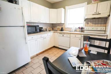 Main picture of 26 Antwerp St