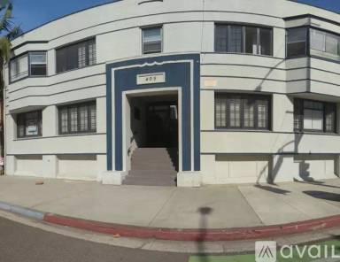Main picture of 405 W 3rd St