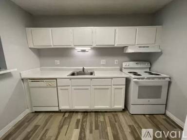 Main picture of Scarlet Pointe and Springmont Gardens Apartments