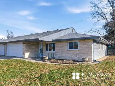 Main picture of 3105 S 108th St