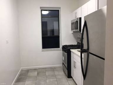 Main picture of 10420 115th St