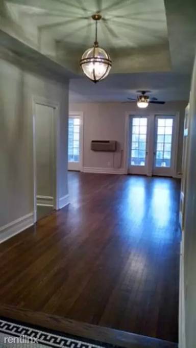 Main picture of Northbrook Condominium