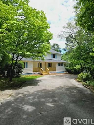 Main picture of 15009 Carol Ln