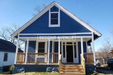 Main picture of 2010 Chelsea Ave