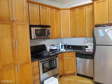 Main picture of 600 Columbia Rd
