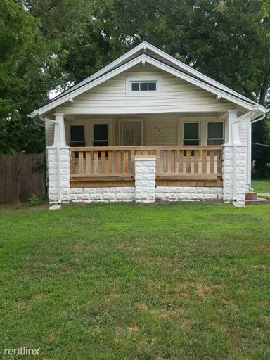 Main picture of 2223 S Grove St