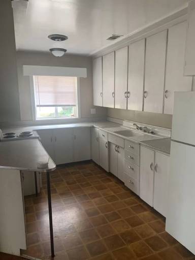 Main picture of 2213 1/2 20th Ave