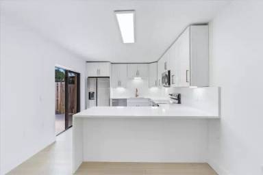 Main picture of 2897 SW 22nd Cir