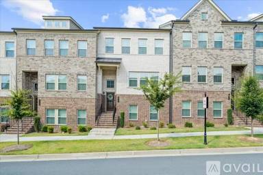 Main picture of 324 Commons Ave