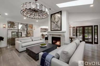 Main picture of 8064 Willow Glen Rd