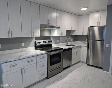 Main picture of 3395 Balboa St